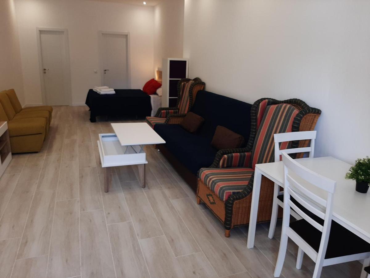 Malaga Velarde Center Appartement Buitenkant foto