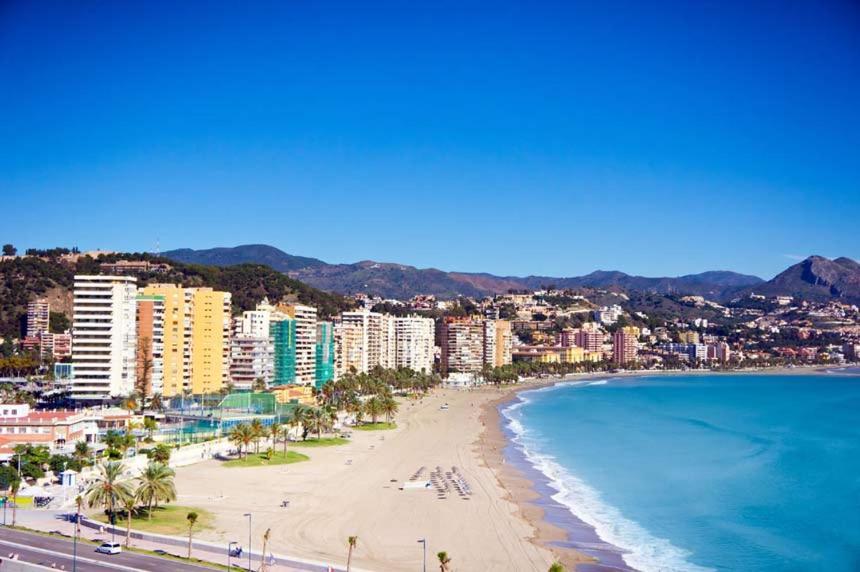 Malaga Velarde Center Appartement Buitenkant foto